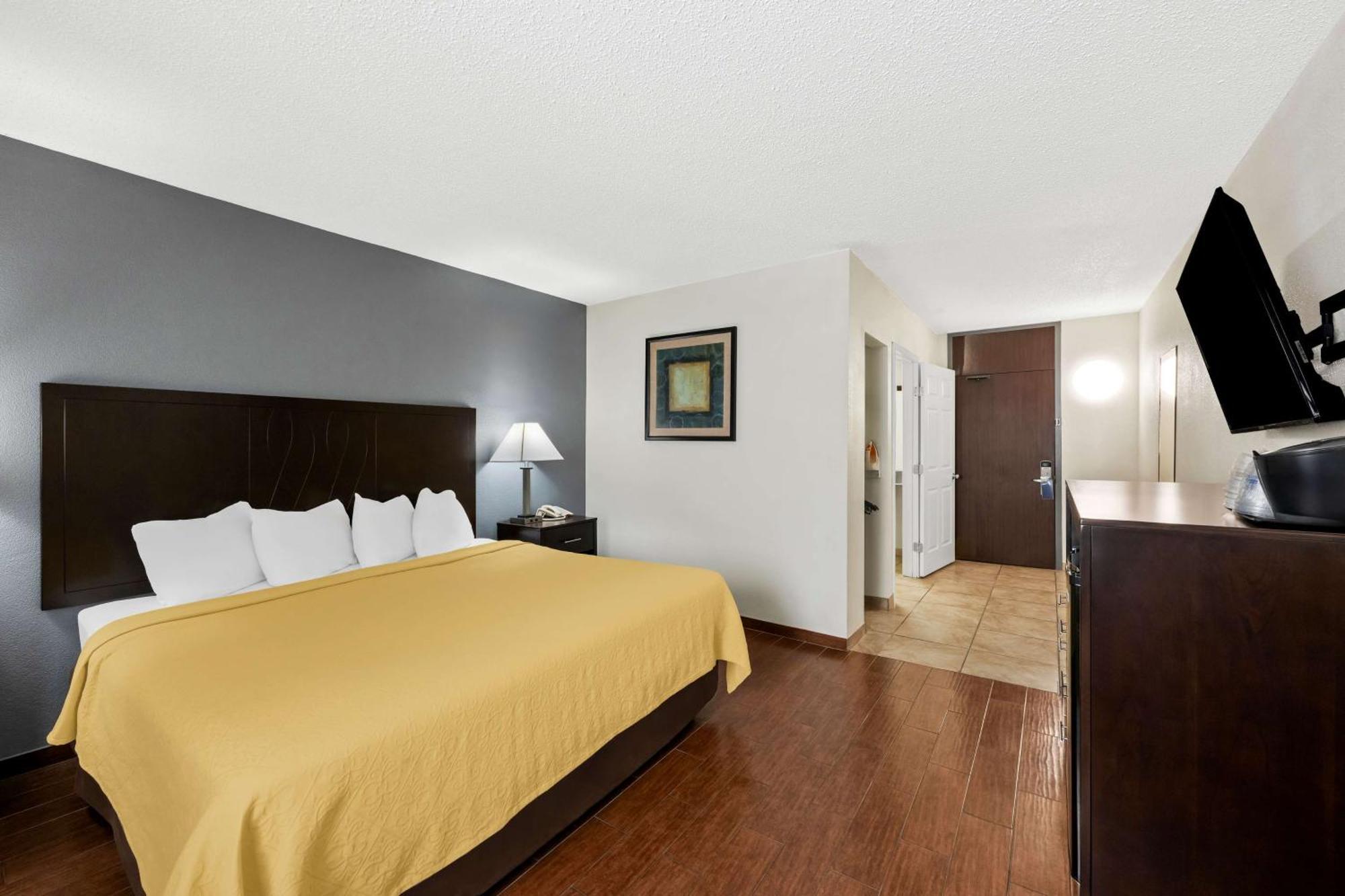 Surestay Plus Hotel By Best Western Lubbock Medical Center Exteriér fotografie