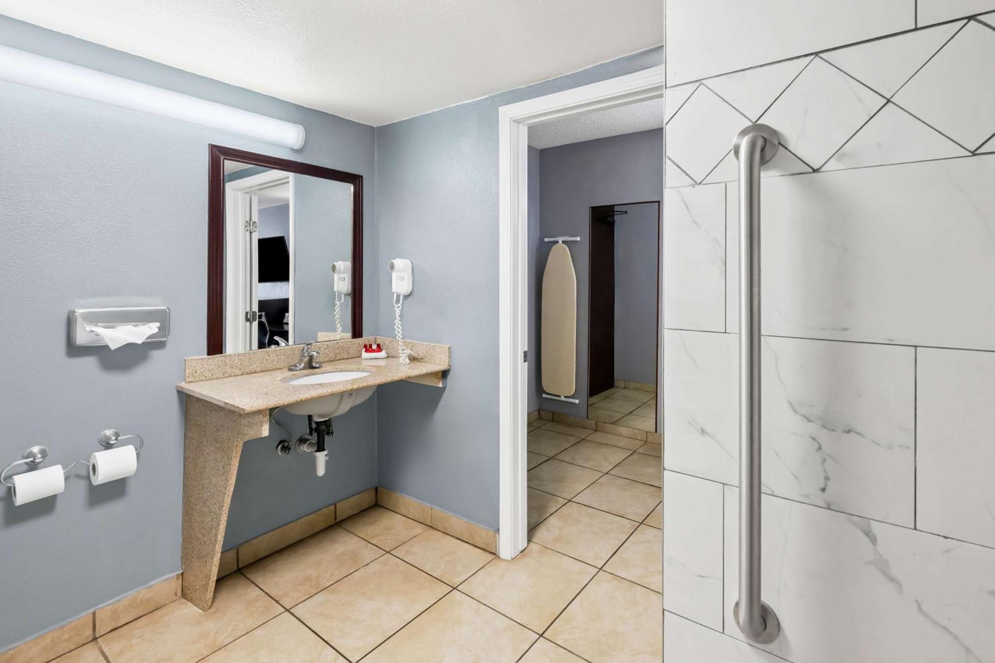 Surestay Plus Hotel By Best Western Lubbock Medical Center Exteriér fotografie