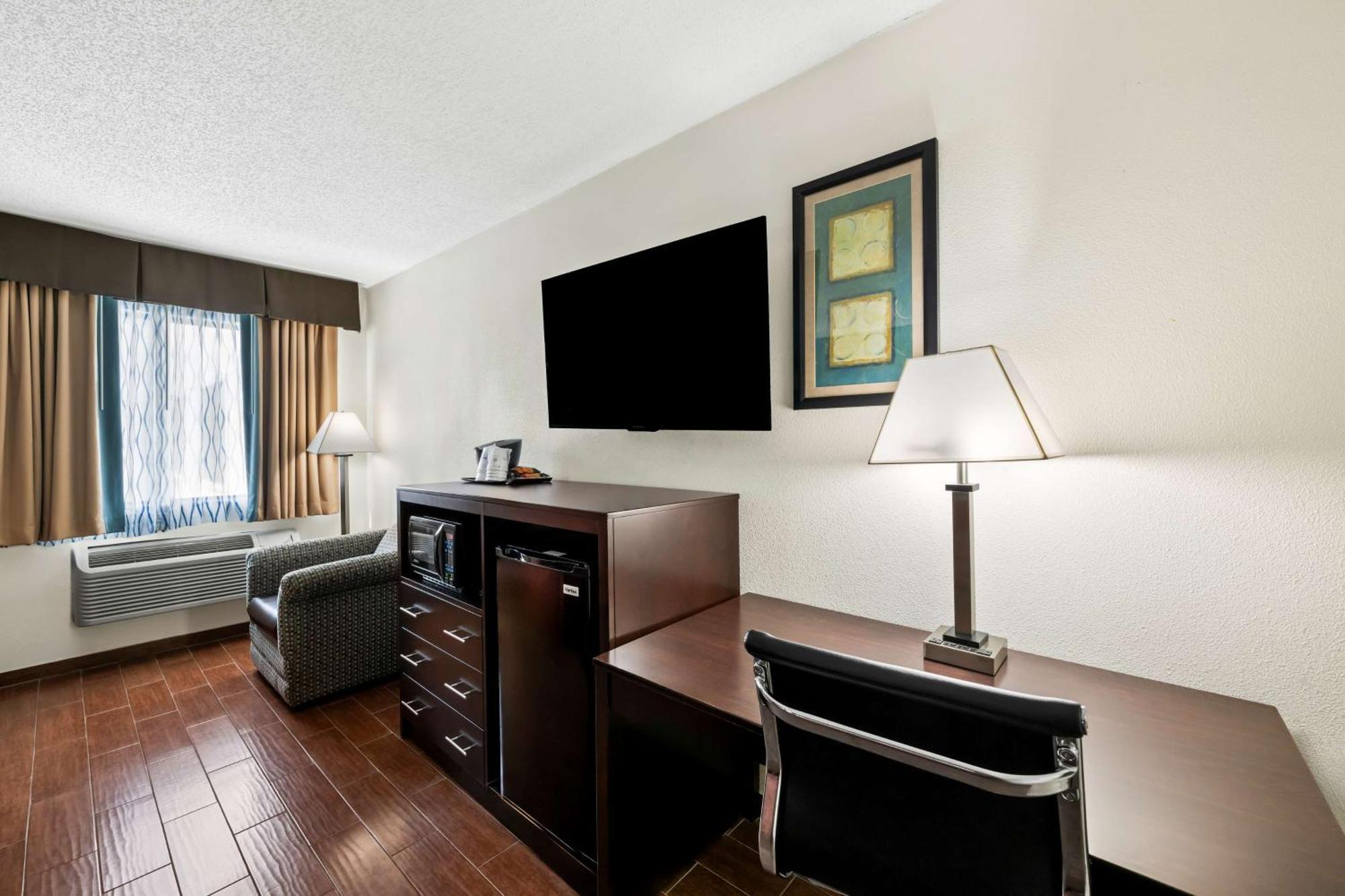 Surestay Plus Hotel By Best Western Lubbock Medical Center Exteriér fotografie