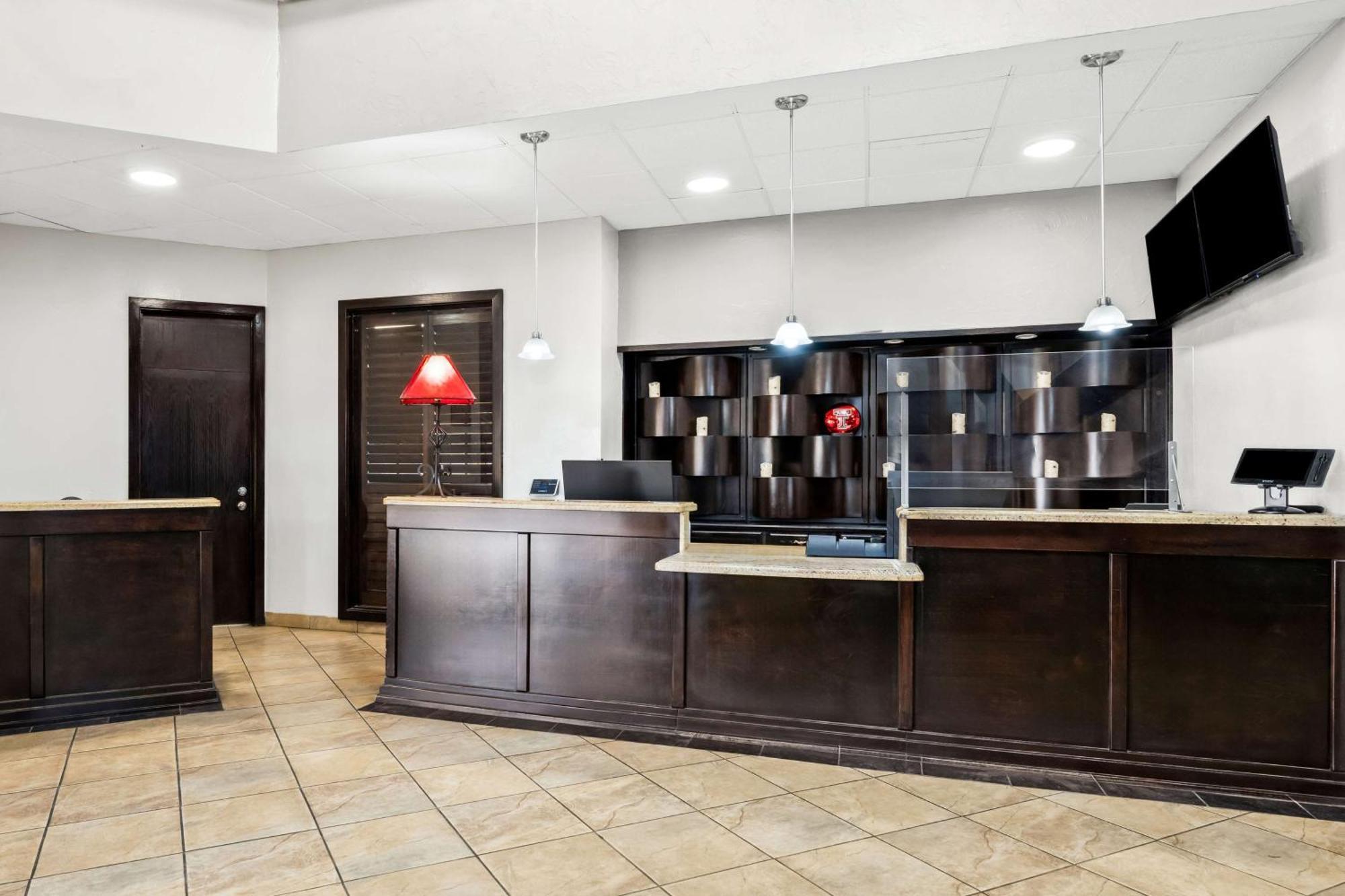 Surestay Plus Hotel By Best Western Lubbock Medical Center Exteriér fotografie